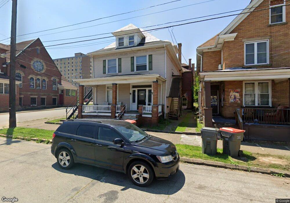 1101 6th Ave unit Front, Beaver Falls, PA 15010 - photo 1
