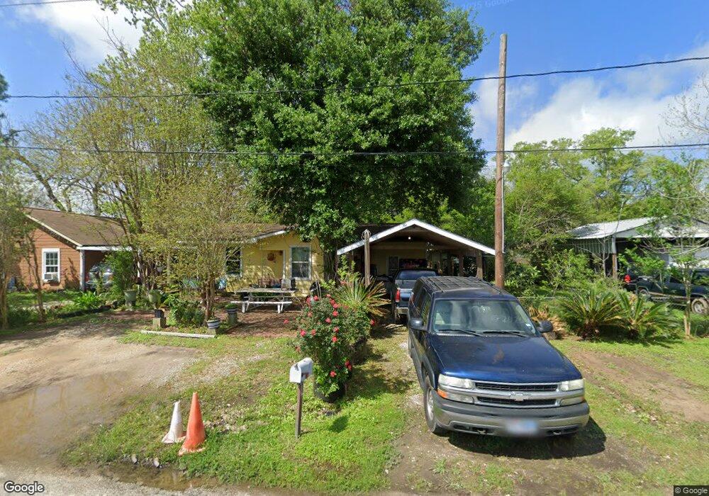 2614 Sycamore Ave, Bay City, TX 77414 - photo 1