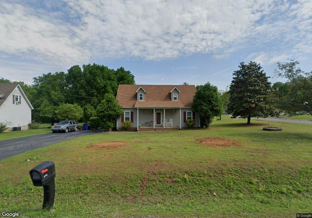 300 Southview Dr, Shelbyville, TN 37160 - photo 1