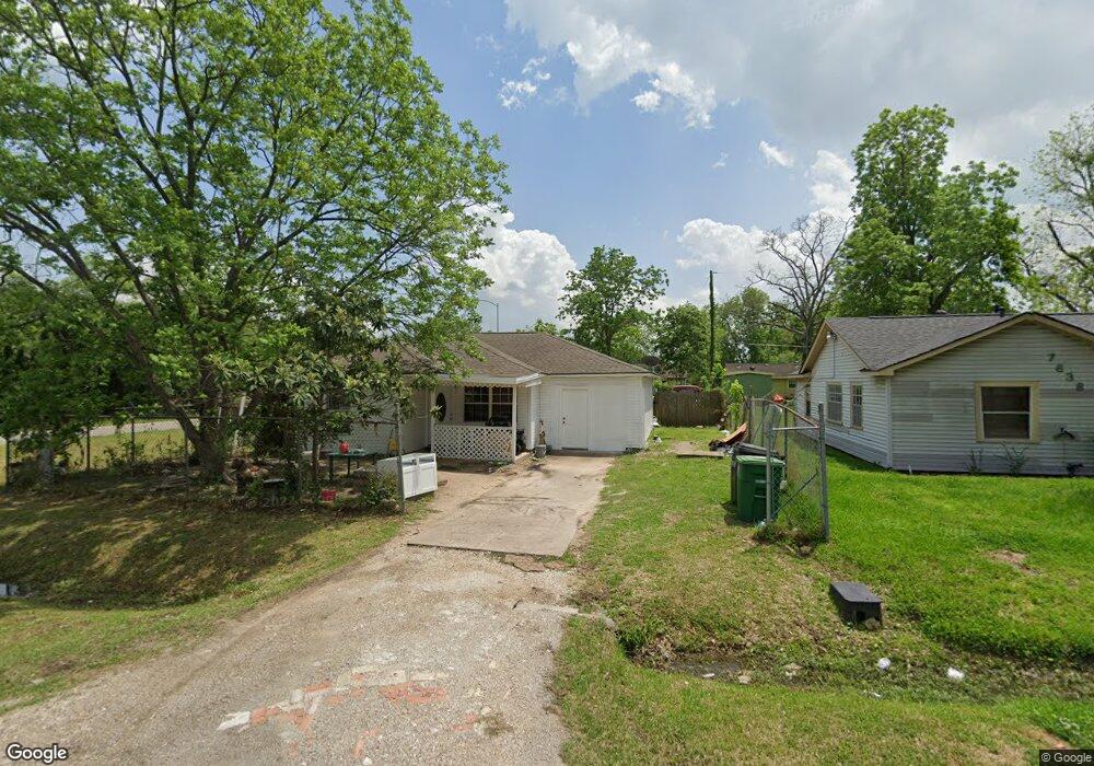 7642 W Knoll St, Houston, TX 77028 - photo 1