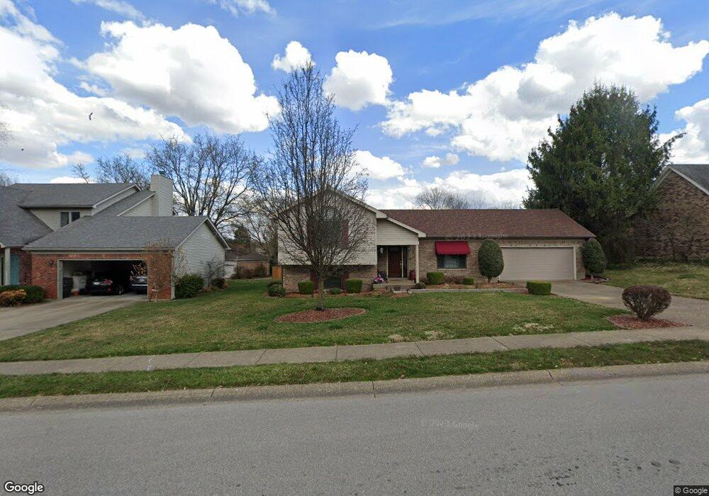 3204 Rolling Creek Dr, New Albany, IN 47150 - photo 1