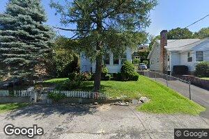 13 Mckinley Ave, Valhalla, NY 10595