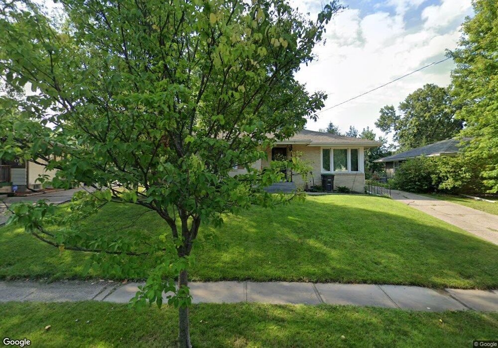 4112 Aurora Ave, Des Moines, IA 50310 - photo 1