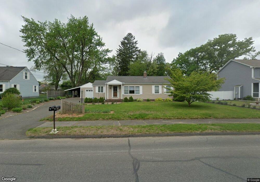 15 Maynard St, Feeding Hills, MA 01030 - photo 1