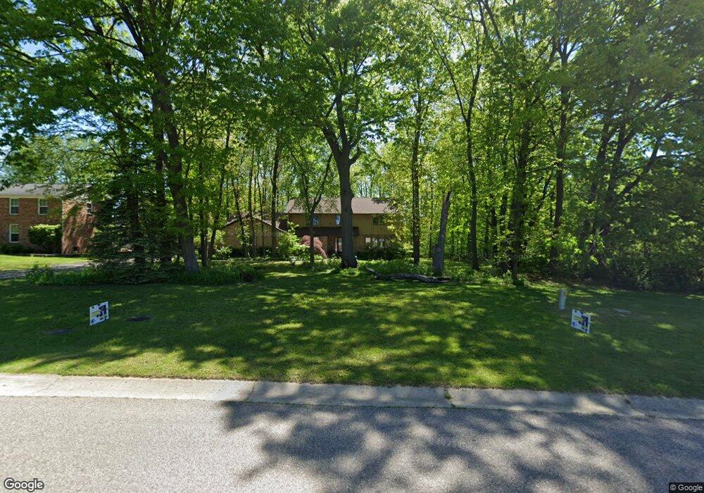 1184 Springborrow Dr, Flint, MI 48532 - photo 1