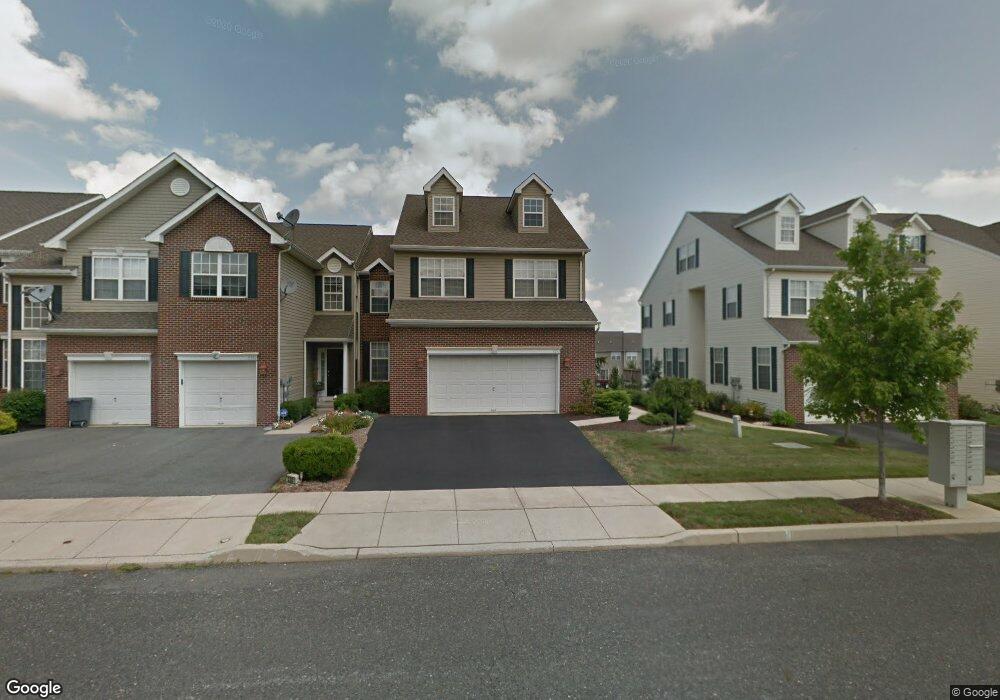 5293 Dartmouth Dr, Macungie, PA 18062 - photo 1