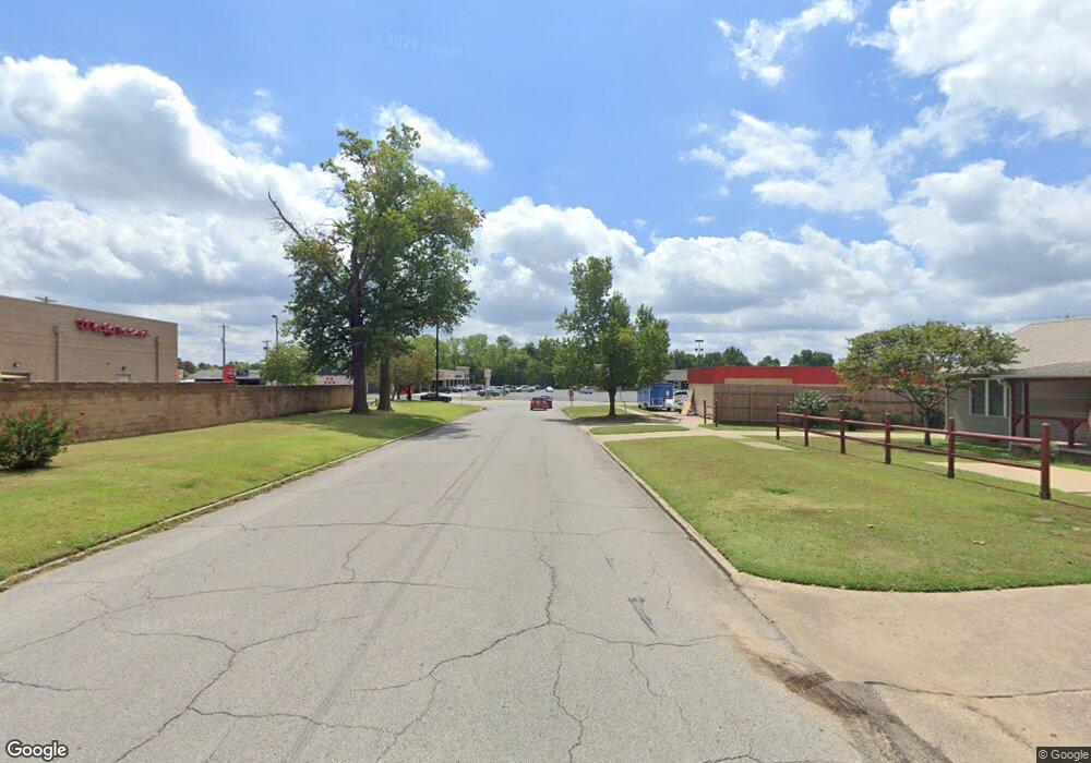 813 S Poplar St, Sapulpa, OK 74066 - photo 1