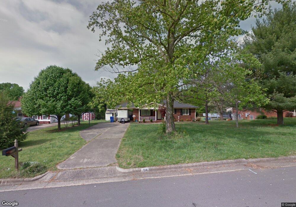 704 Branton Dr, Shelby, NC 28152 - photo 1