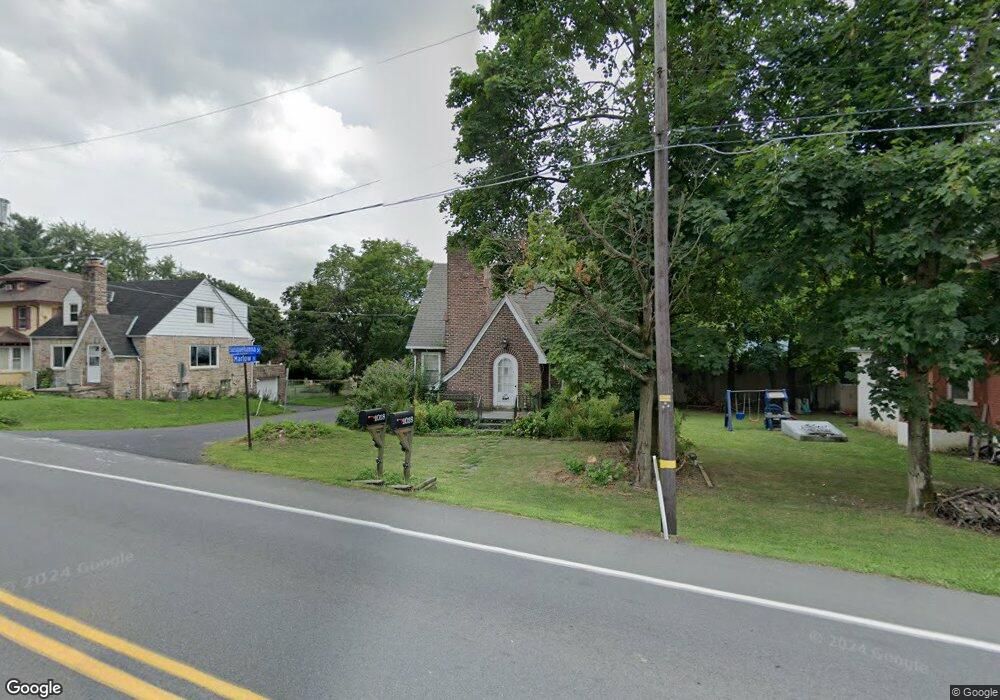 1018 E Susquehanna St, Allentown, PA 18103 - photo 1