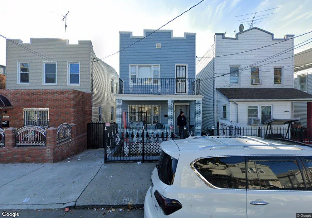 10352 96th St, Ozone Park, NY 11417 - photo 1