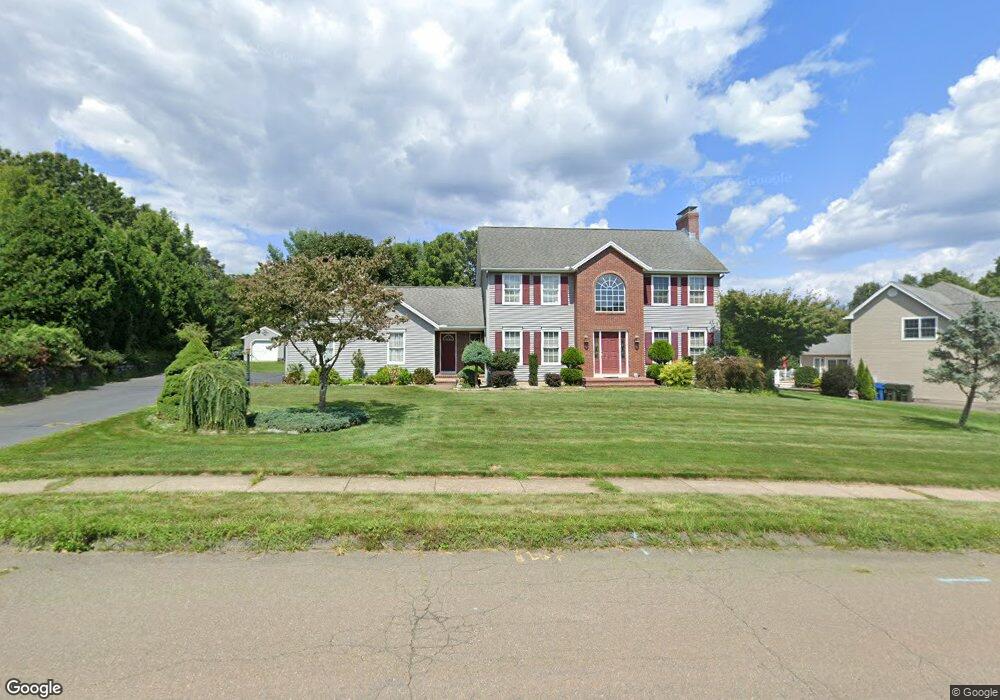 64 Woodsedge Ct, Berlin, CT 06037 - photo 1