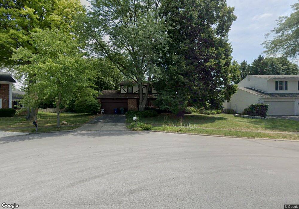 5136 Pebble Ln, Columbus, OH 43220 - photo 1