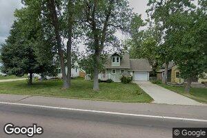 823 7th St SW, Pipestone, MN 56164
