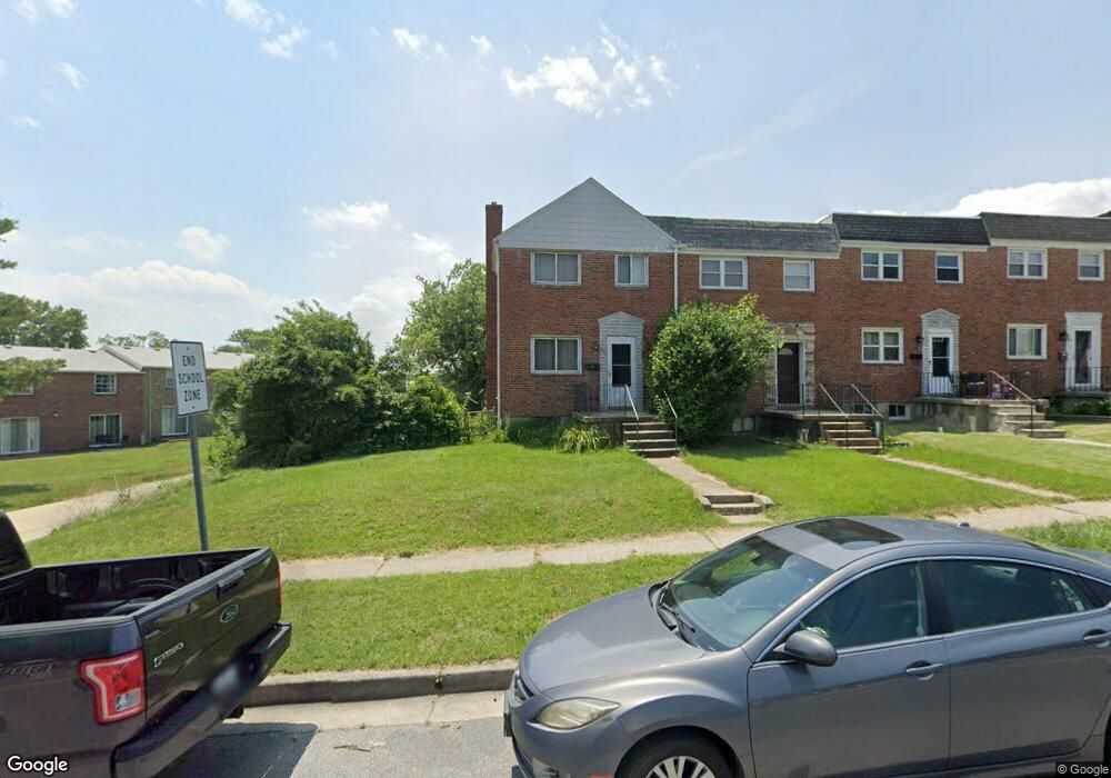 7500 Hillsway Ave, Parkville, MD 21234 - photo 1