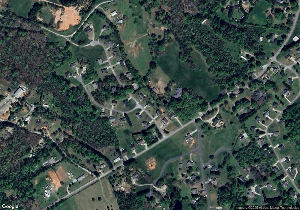 136 Chandler Dr, Alto, GA 30510 - photo 1