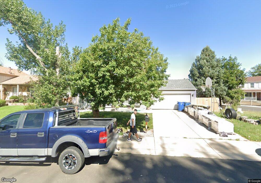 719 S Memphis Way, Aurora, CO 80017 - photo 1