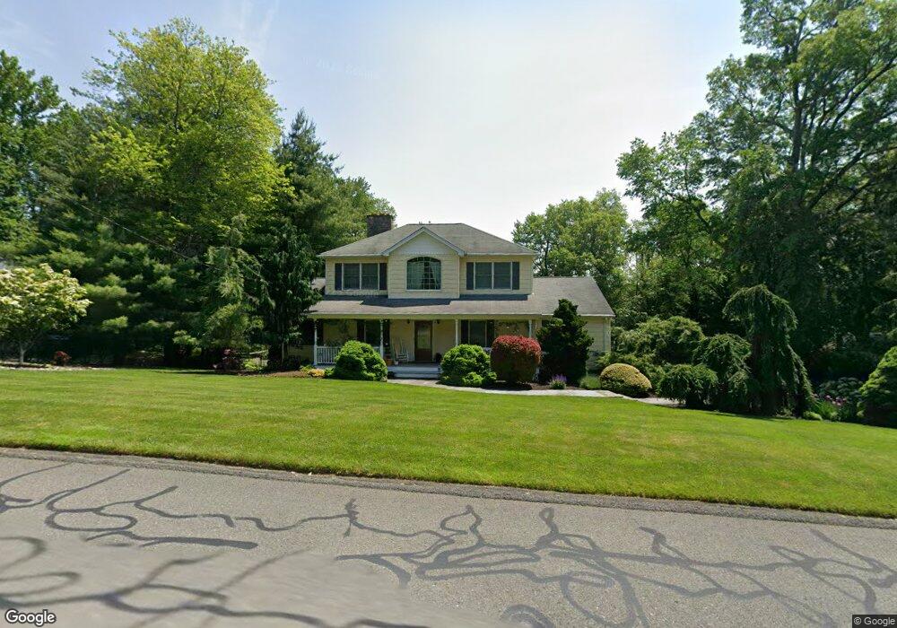 335 Deer Track Ln, Valley Cottage, NY 10989 - photo 1