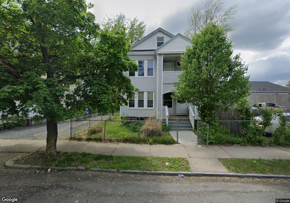 18-20 Dresden St, Springfield, MA 01109 - photo 1