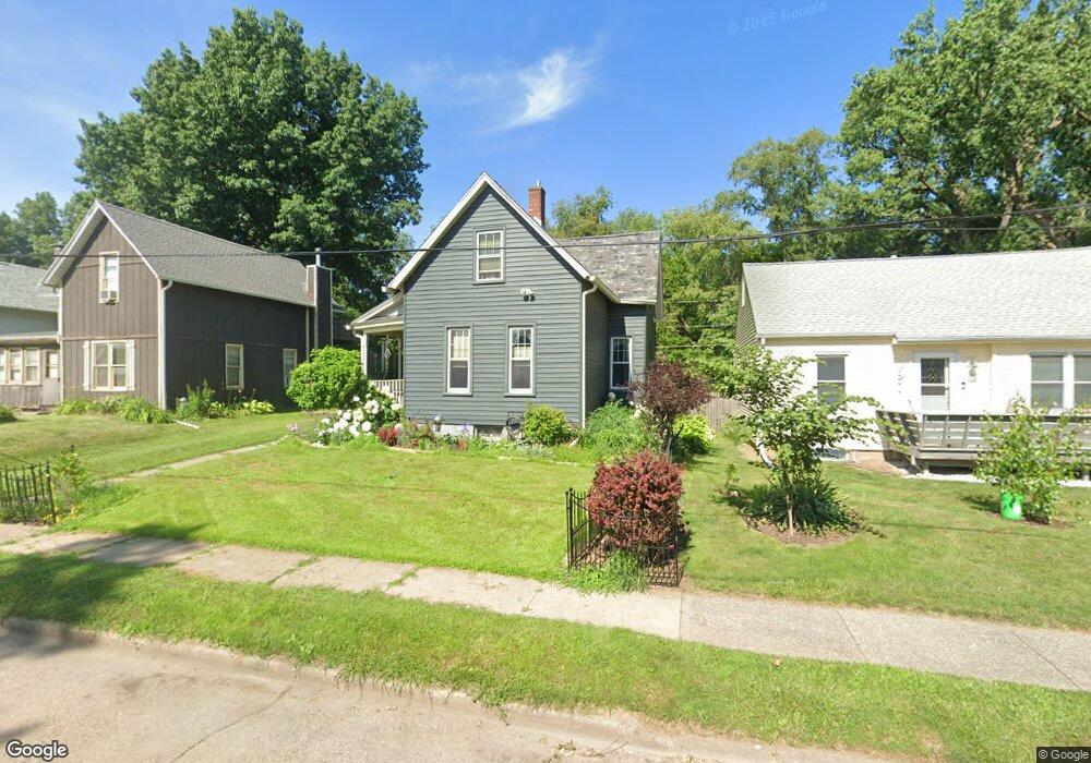 1326 Davie St, Davenport, IA 52804 - photo 1