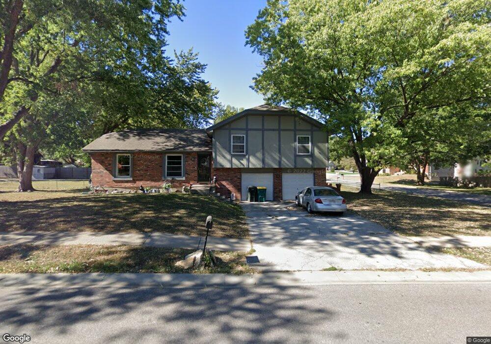 6606 Long Ave, Shawnee, KS 66216 - photo 1