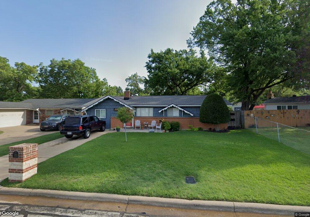 940 Dee Ln, Bedford, TX 76022 - photo 1