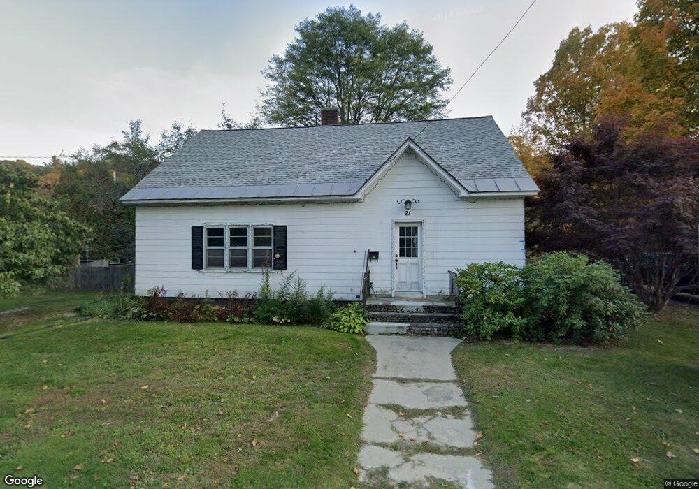 21 Meadow St, Ludlow, VT 05149 - photo 1