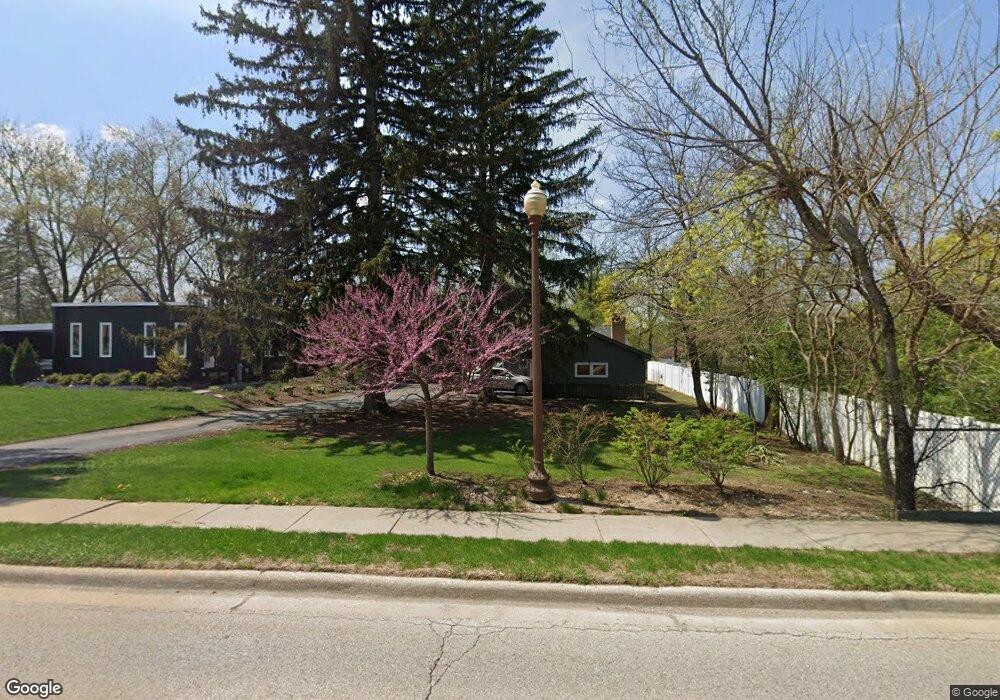 1114 S Naperville Rd, Wheaton, IL 60189 - photo 1