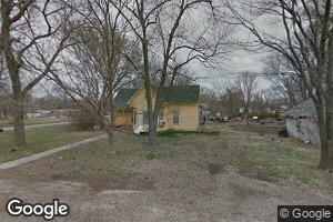 412 W Robbins St, Walnut, KS 66780