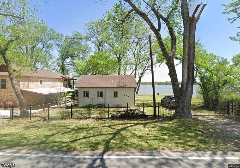 1102 W Lake Dr, Weatherford, TX 76087 - photo 1