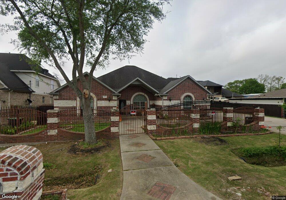 6515 Anderson Rd, Houston, TX 77085 - photo 1