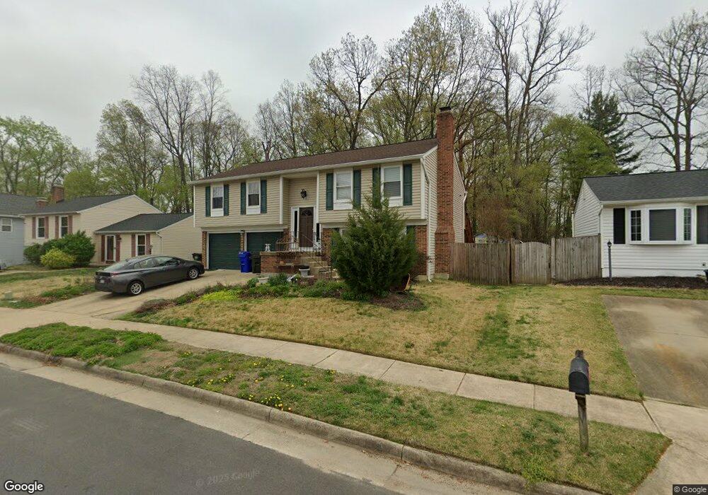 7629 Fallswood Way, Lorton, VA 22079 - photo 1