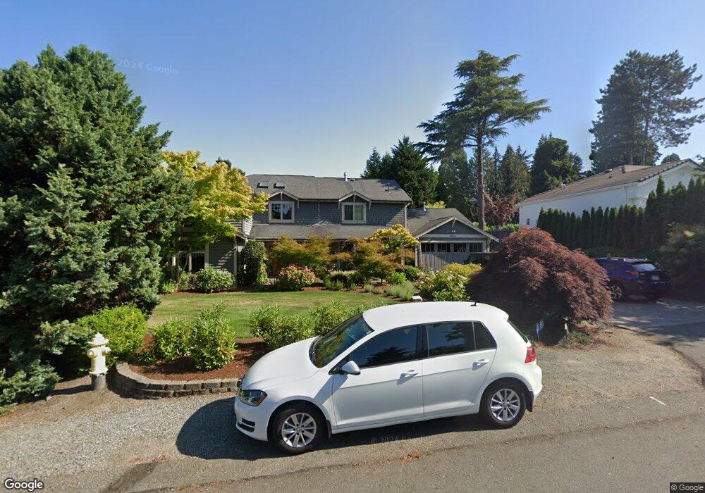 8304 Hunts Point Cir, Hunts Point, WA 98004 - photo 1