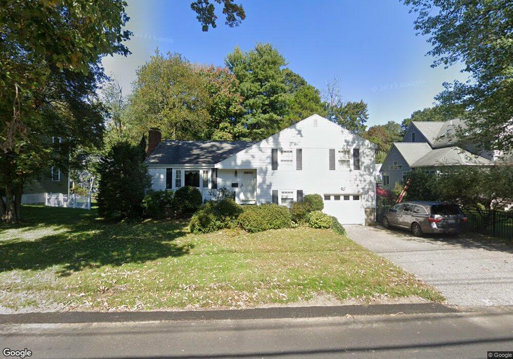 237 Marked Tree Rd, Needham, MA 02492 - photo 1