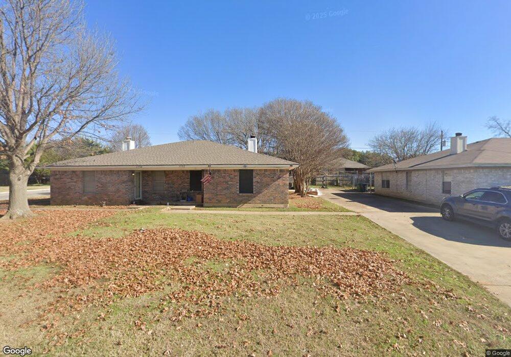 7732 Jennifer Ln, North Richland Hills, TX 76182 - photo 1