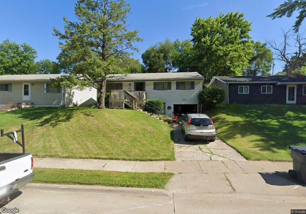 1728 W 15th St, Davenport, IA 52804 - photo 1