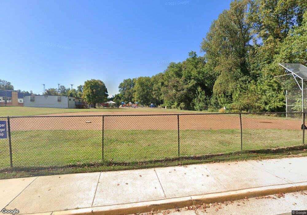 2110 Westmoreland St, Falls Church, VA 22043 - photo 1