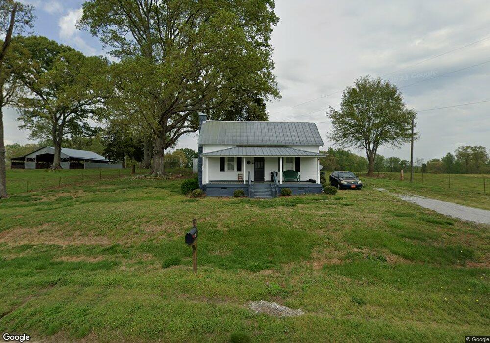 2158 Mountain Creek Dr, Pendergrass, GA 30567 - photo 1