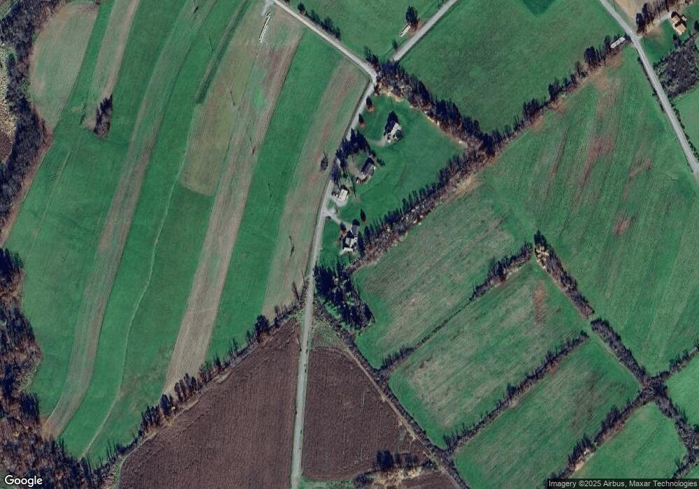 684 Post Hill Rd, Falls, PA 18615 - photo 1