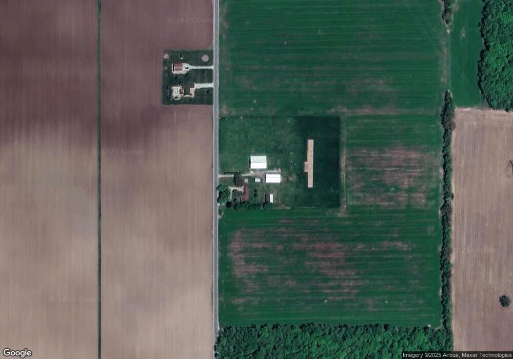 55600 Snowberry Rd, New Carlisle, IN 46552 - photo 1