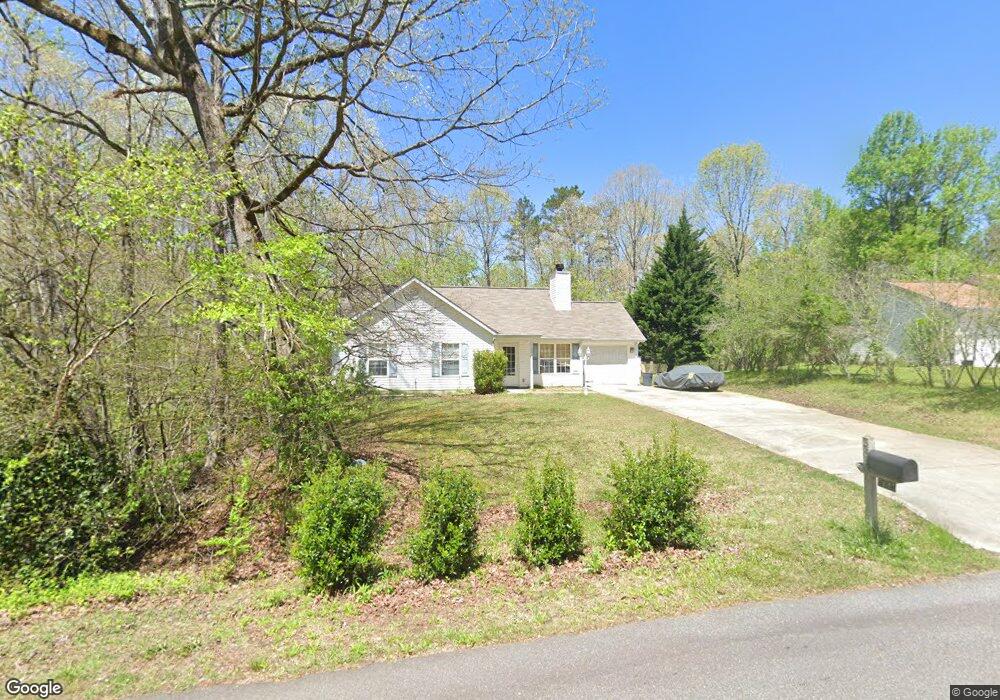 6743 Spring Head Dr, Flowery Branch, GA 30542 - photo 1