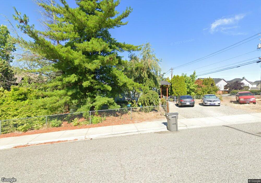 611 S Larch Ave, East Wenatchee, WA 98802 - photo 1