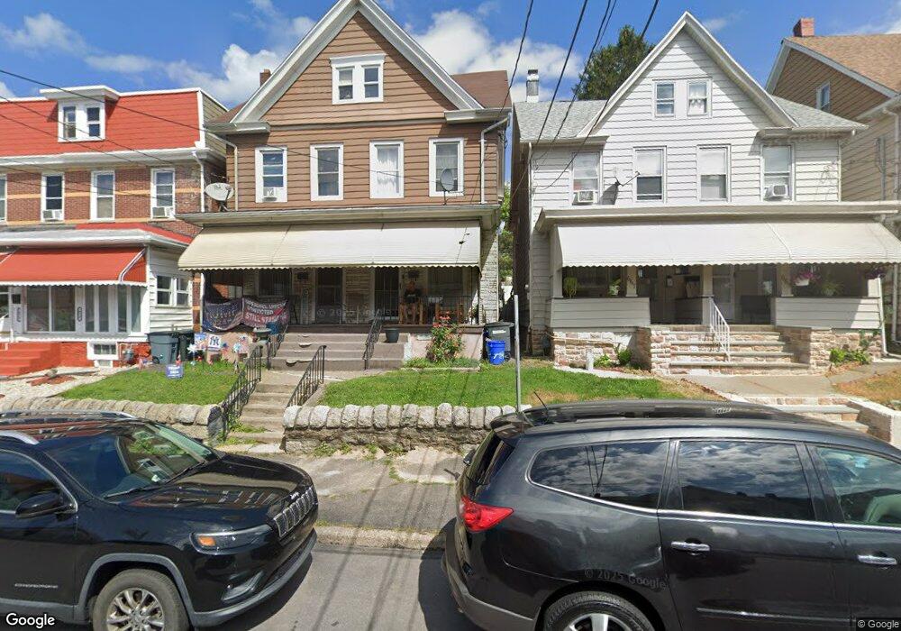 669 N Vine St, Hazleton, PA 18201 - photo 1