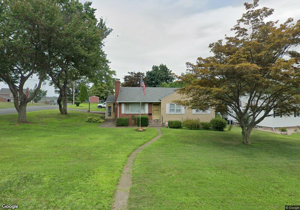 116 Lydall Rd, Newington, CT 06111 - photo 1