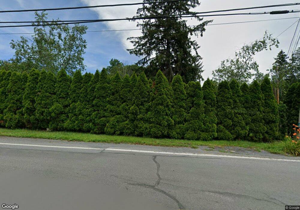 2070 E Scenic Dr, Bath, PA 18014 - photo 1