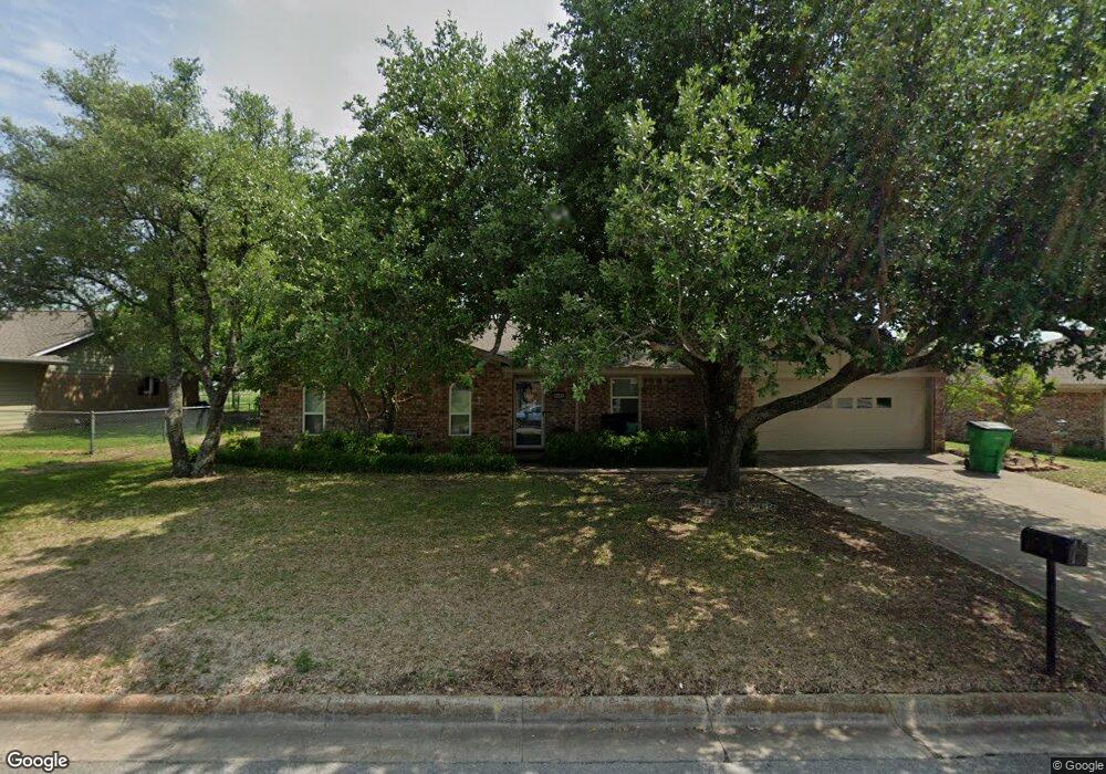 2011 Tulane Ave, Gainesville, TX 76240 - photo 1