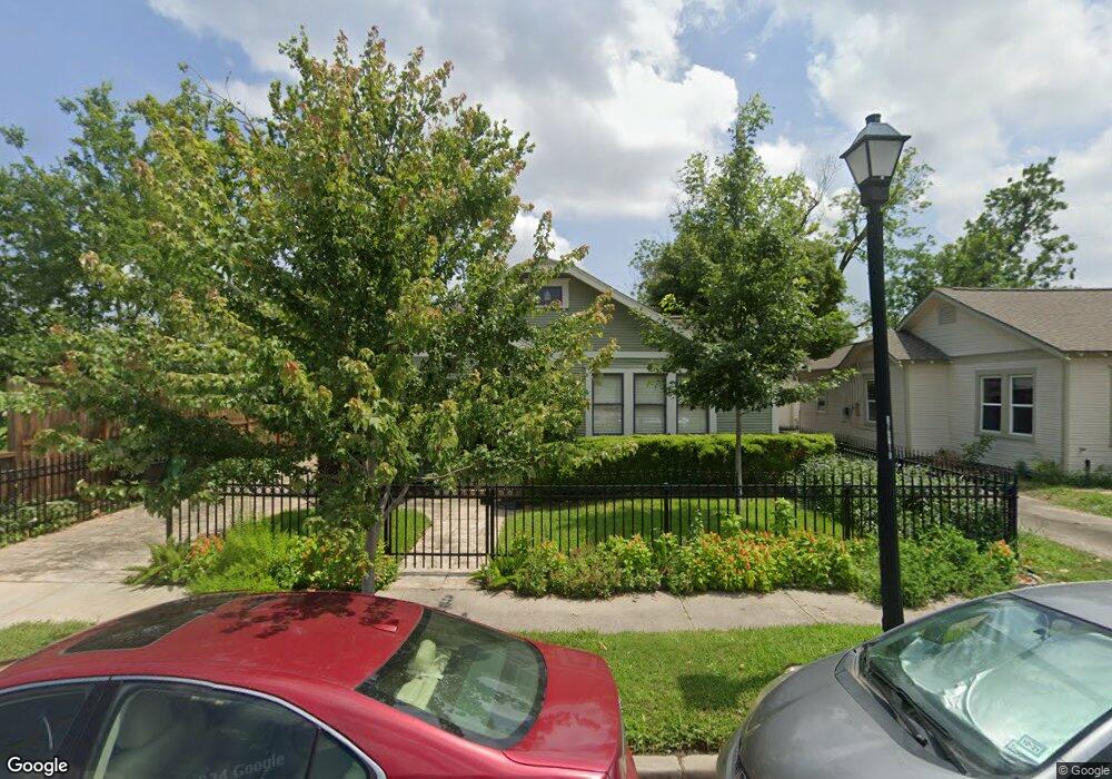 1014 E 16th St, Houston, TX 77009 - photo 1