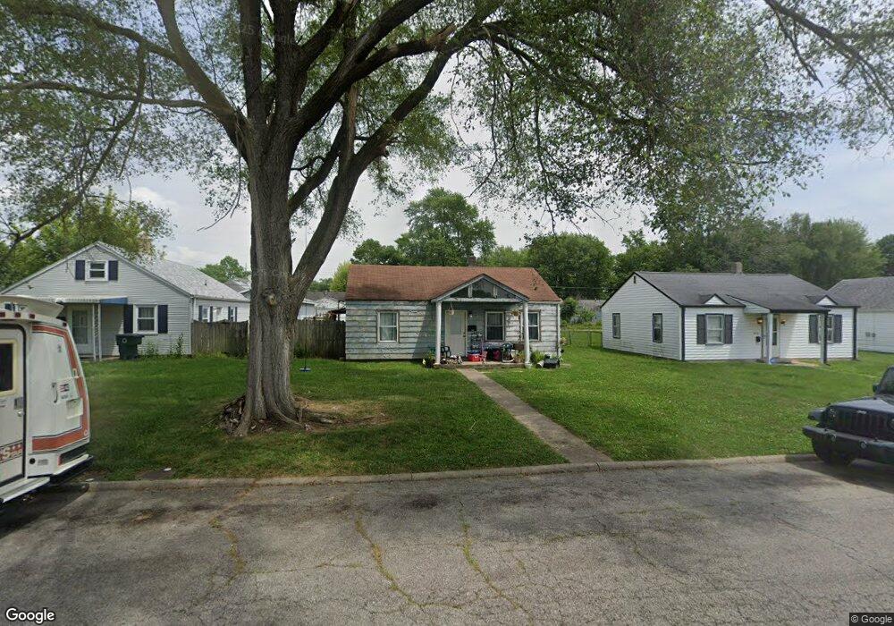 2008 S Vine St, Muncie, IN 47302 - photo 1