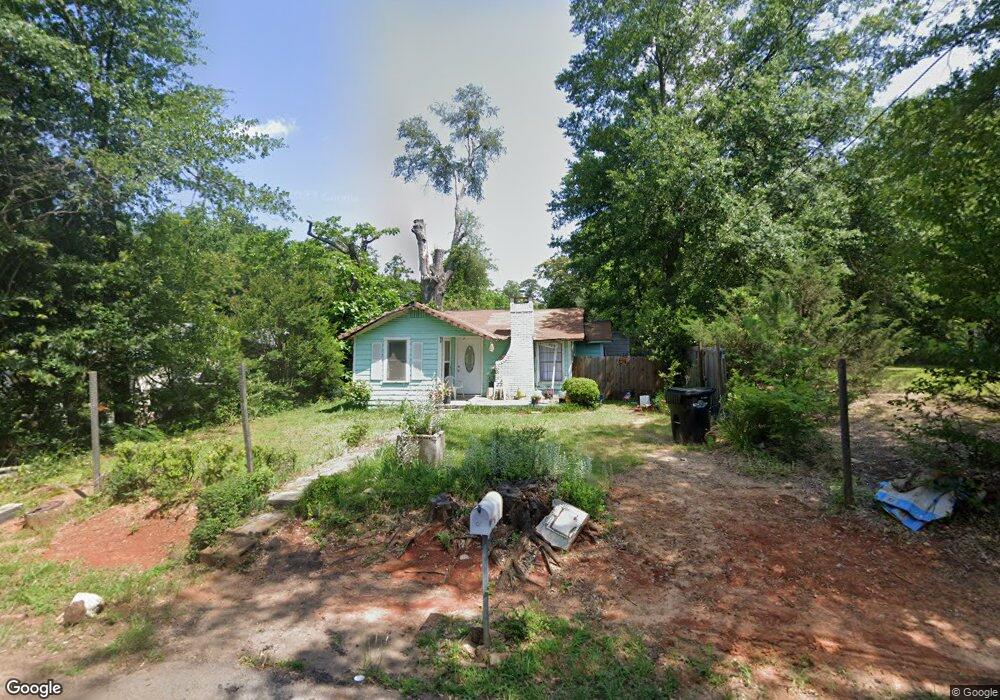 909 Wilson St, Longview, TX 75601 - photo 1