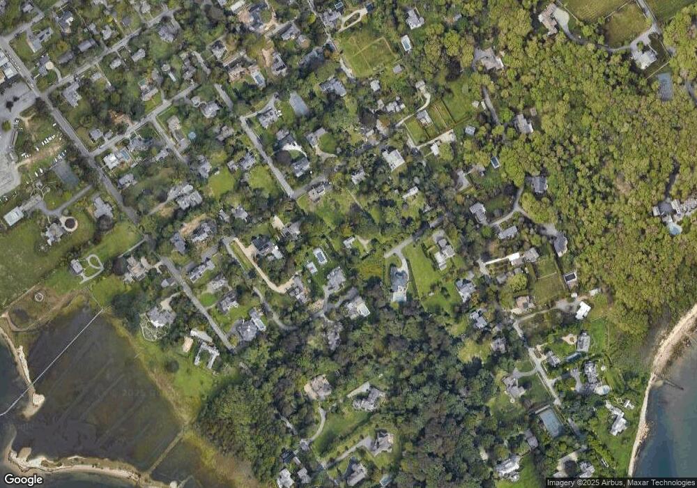 27 Fremont St, South Dartmouth, MA 02748 - photo 1