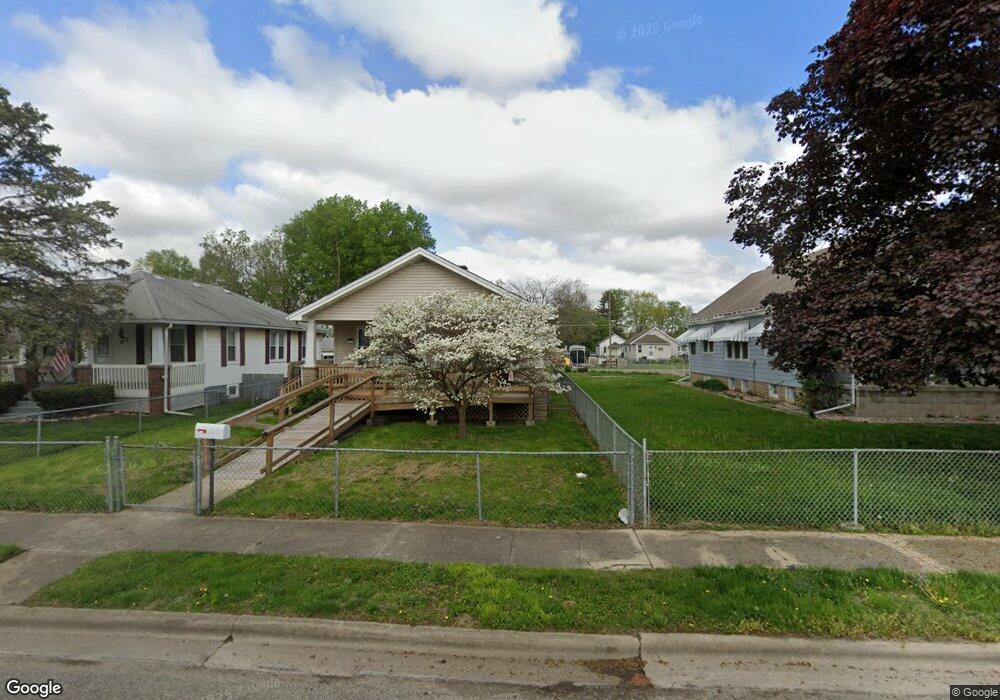 503 N Sherman St, Lincoln, IL 62656 - photo 1